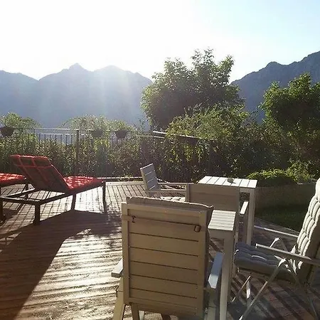 德维斯希欧农家乐 *