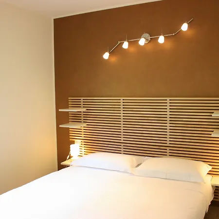 德维斯希欧农家乐 *