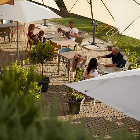 德维斯希欧农家乐 农家乐